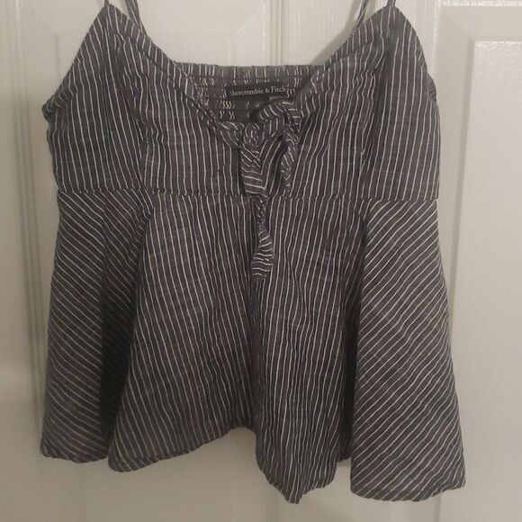 Abercrombie and fitch top women's xs - Picture 5 of 6